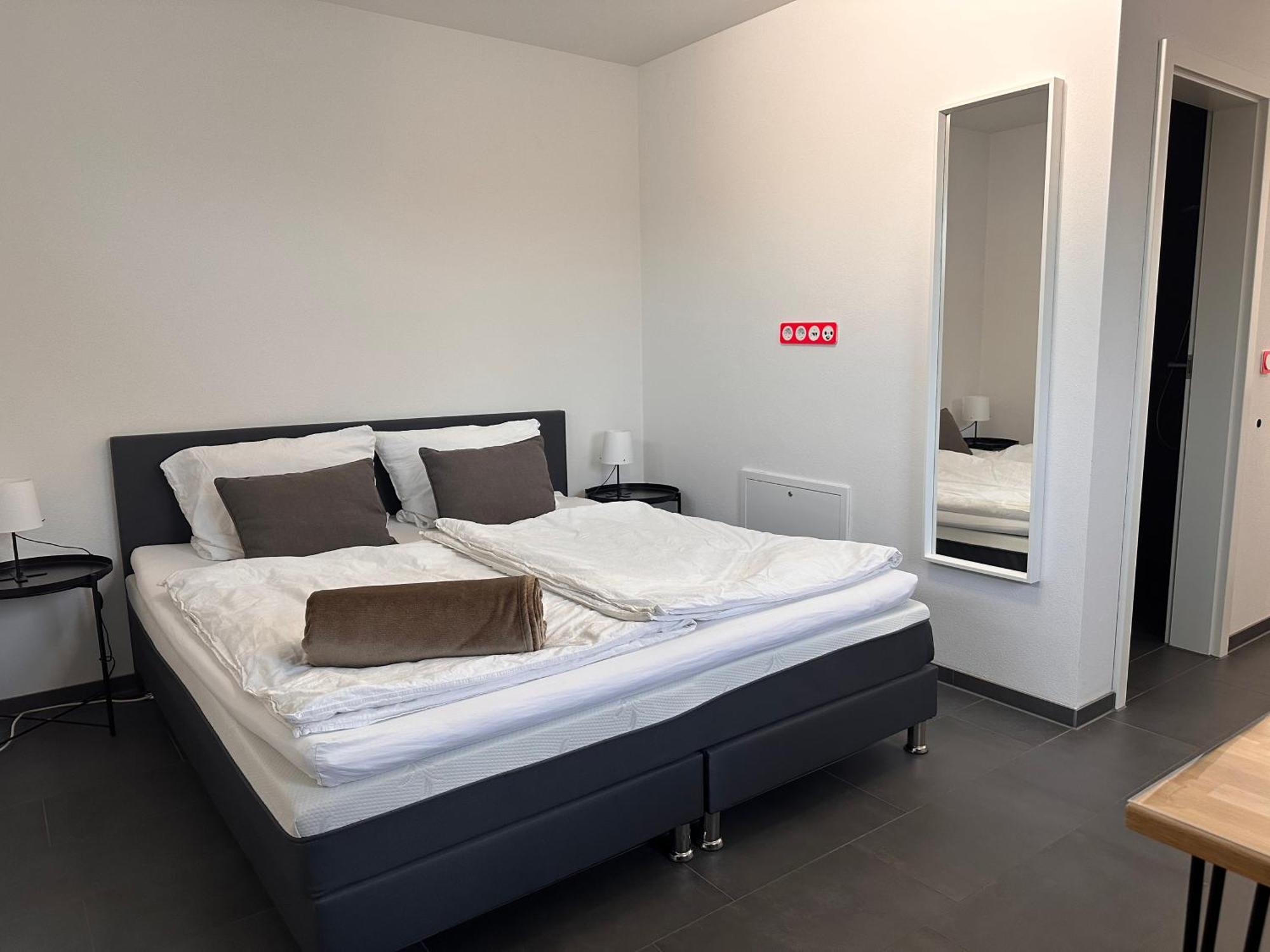 Ferienzimmer Frank, Self-Check-In Nach 21Uhr Niederalteich Kültér fotó